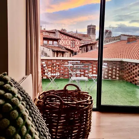 Le Refuge Medieval - Climatise Perche Sous Les Toits De Apartment
